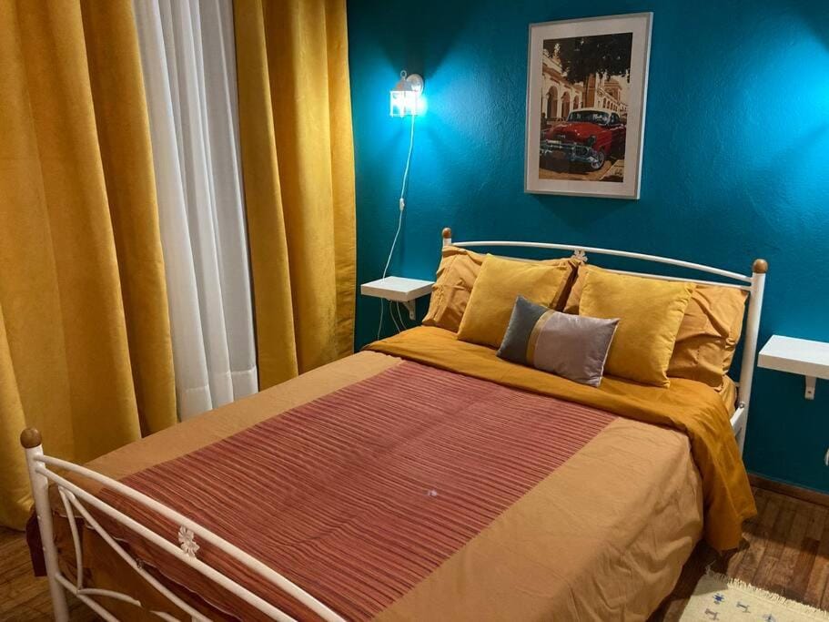 Retro living apartment Apartment in Peloponnese, Western Greece and the Ionian