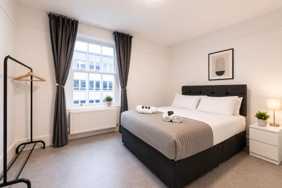 Bed, Photo of the whole room, Bedroom, towels, wardrobe