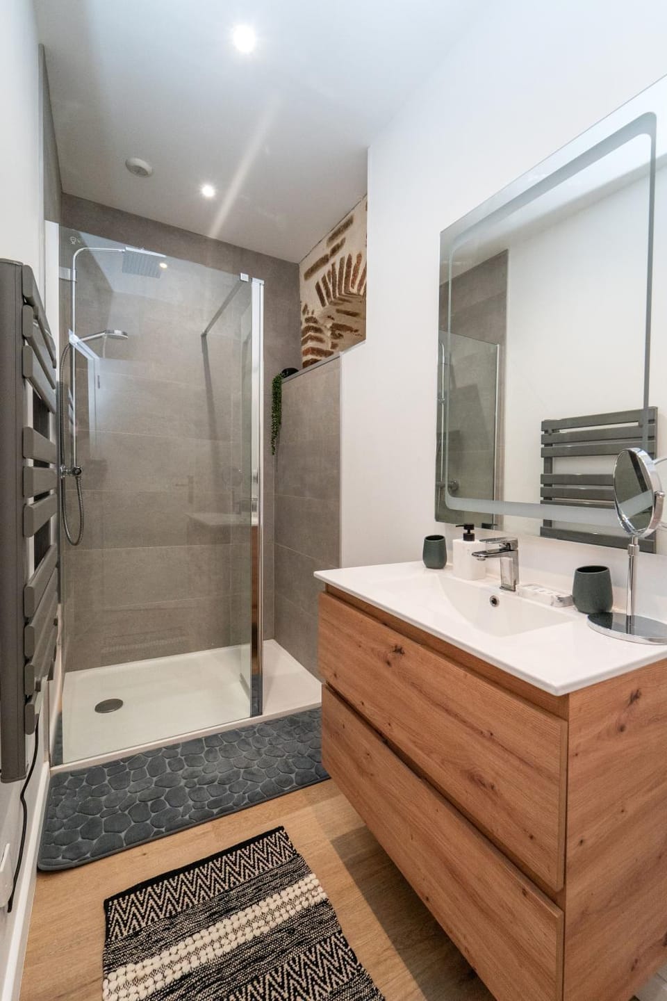 Shower, Bathroom