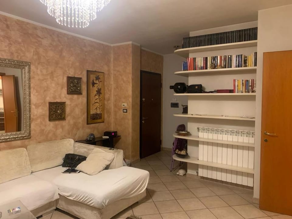 Library, Living room, Seating area
