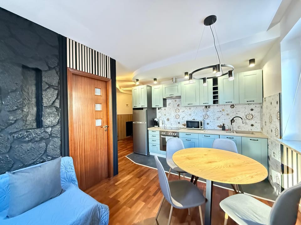 Superior Wlodarzewska, 2 rooms, 1 bedroom, Air Condition! Parking! 24h reception! Apartment in Warsaw