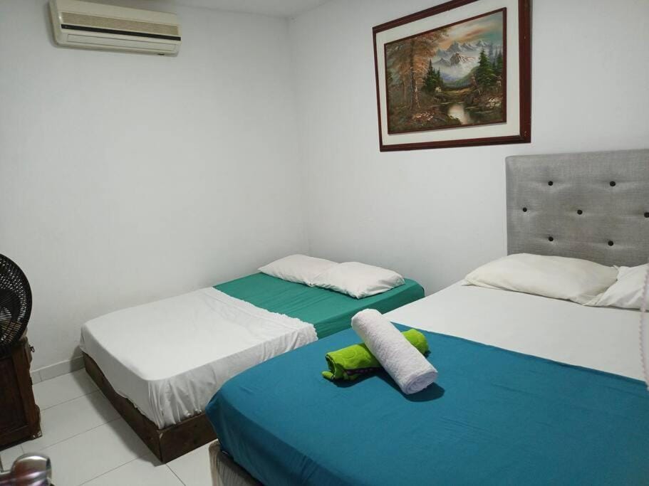 Photo of the whole room, Bedroom, air conditioner
