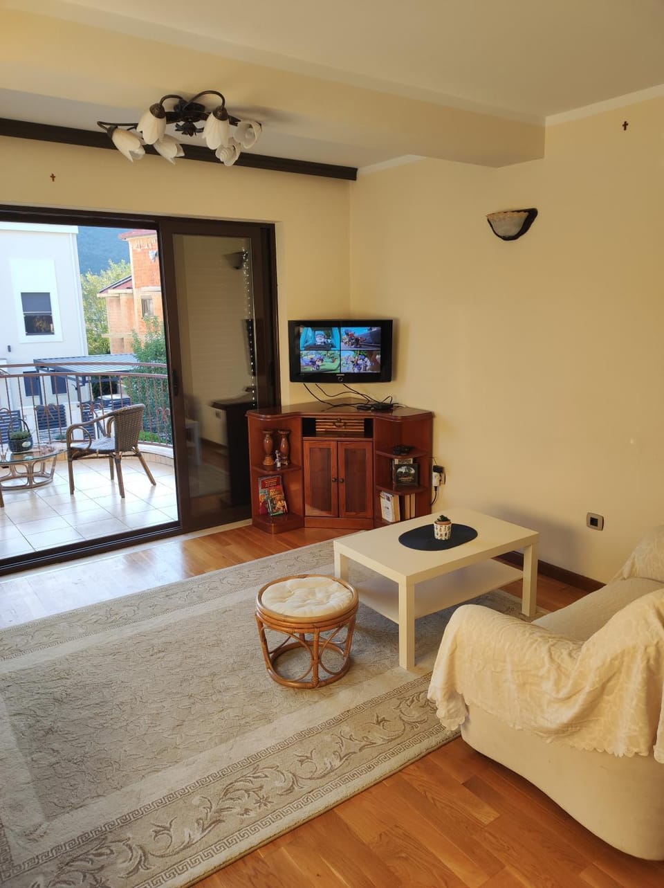 Nis&Sim Apartment in Kotor Municipality