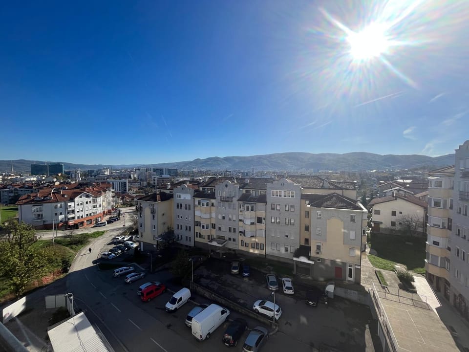 Day, Neighbourhood, City view, Street view