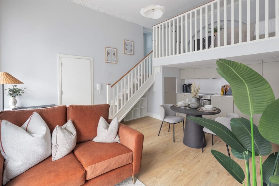 Living room, kitchen