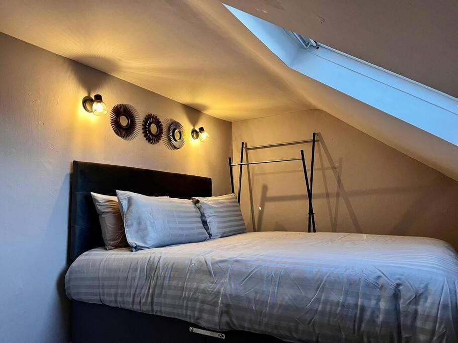 Cosy Seaside Cottage House in Northern Ireland