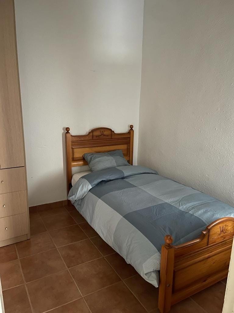 UIM Mediterraneo Pablo Iglesias Wifi Apartment in Port de Sagunt