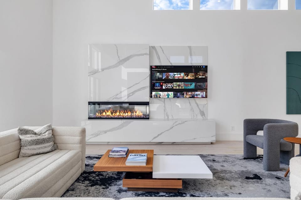 Living room, Seating area