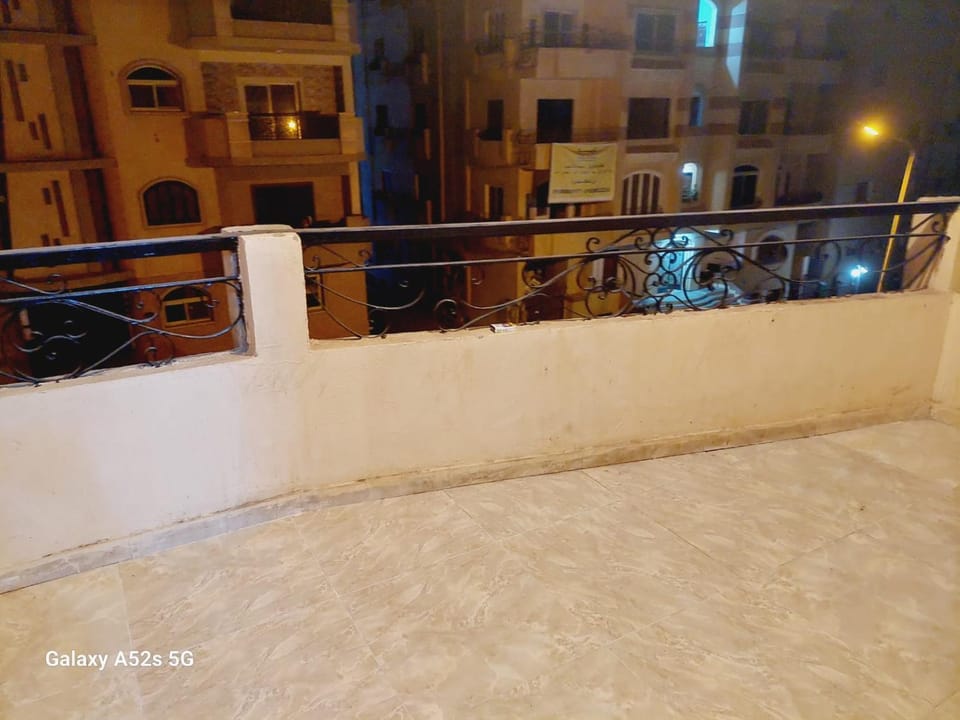 Fifth settlement next to American university Apartment in New Cairo City