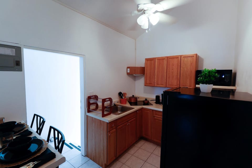 C&D Residential Penthouse Bed and Breakfast in Anguilla