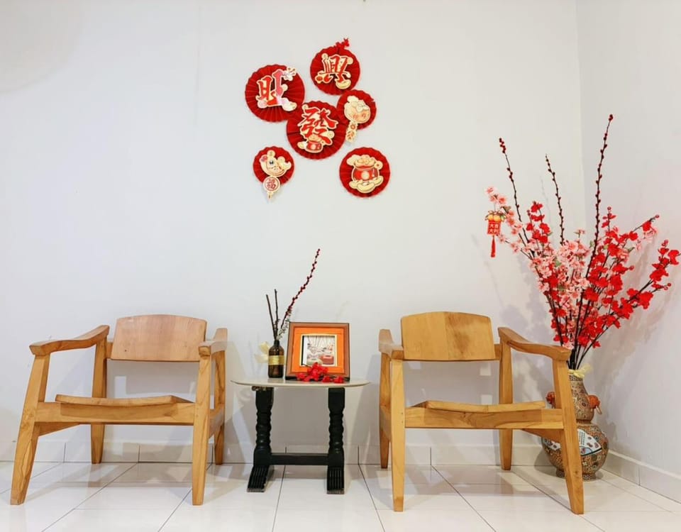 Decorative detail, Seating area