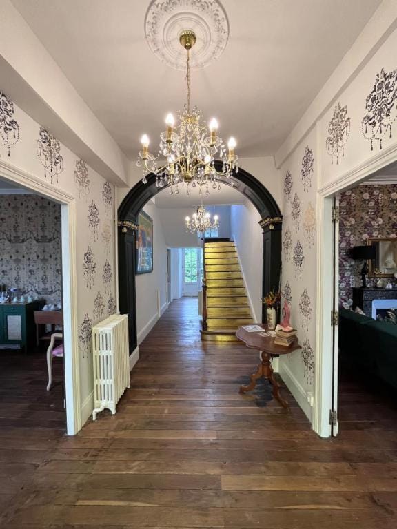 Maison de Mags & Mags Marie Antoinette Room Bed and Breakfast in Nouvelle-Aquitaine