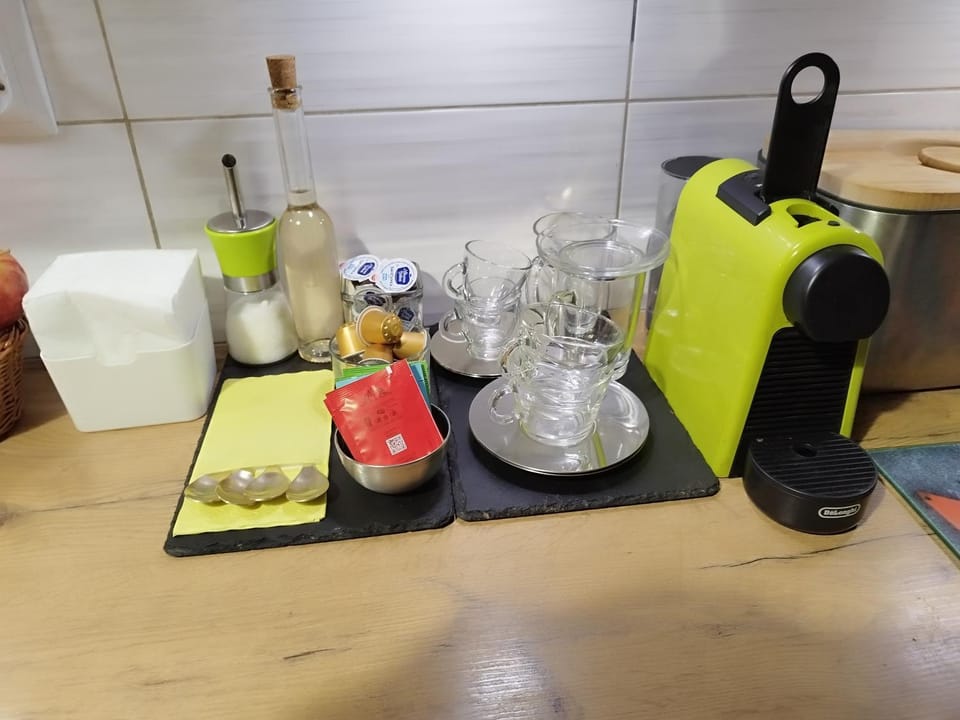Coffee/tea facilities
