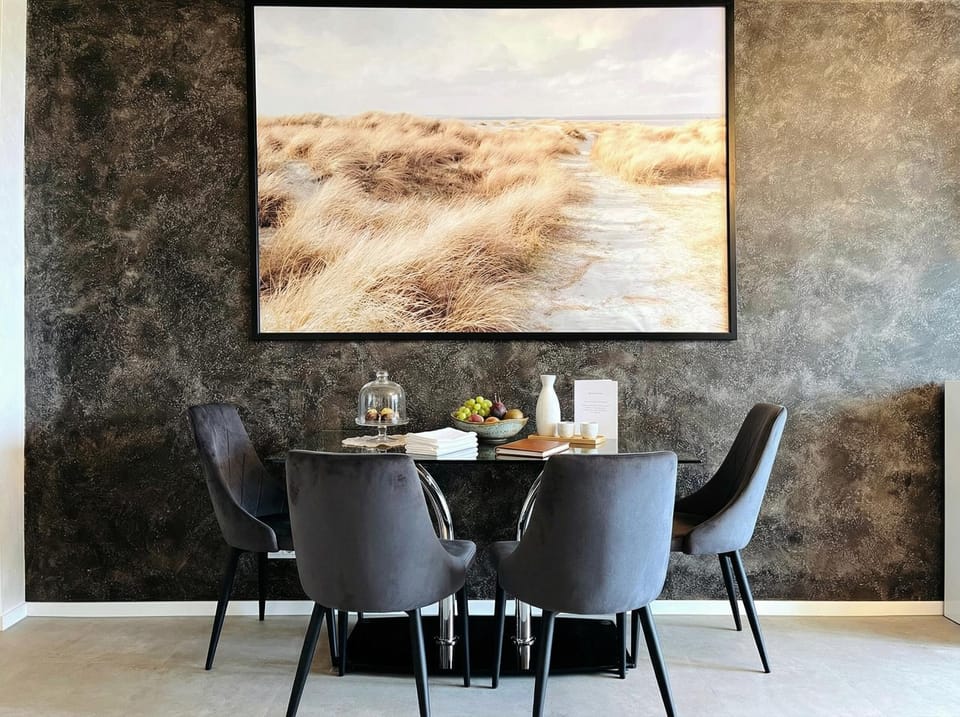 Living room, Dining area