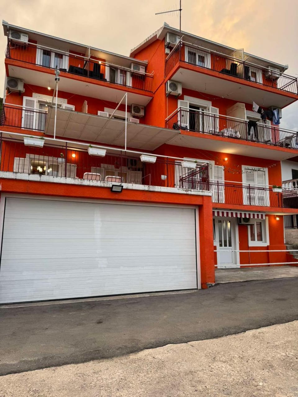 Apartments Marić Sunset Apartment in Dubrovnik-Neretva County