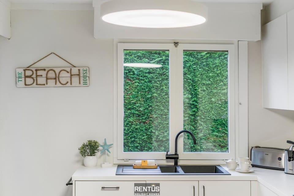 Villa Zee en Zand - bungalow with garden and parking House in Middelkerke