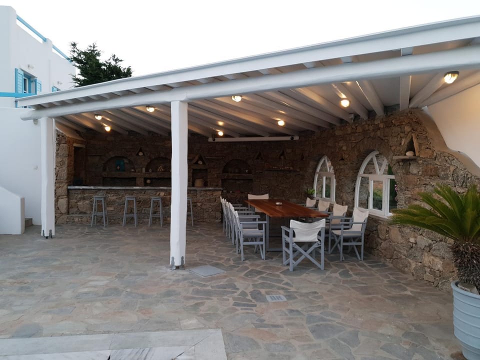 Galini Villa Villa in Mykonos, Mikonos 846 00, Greece