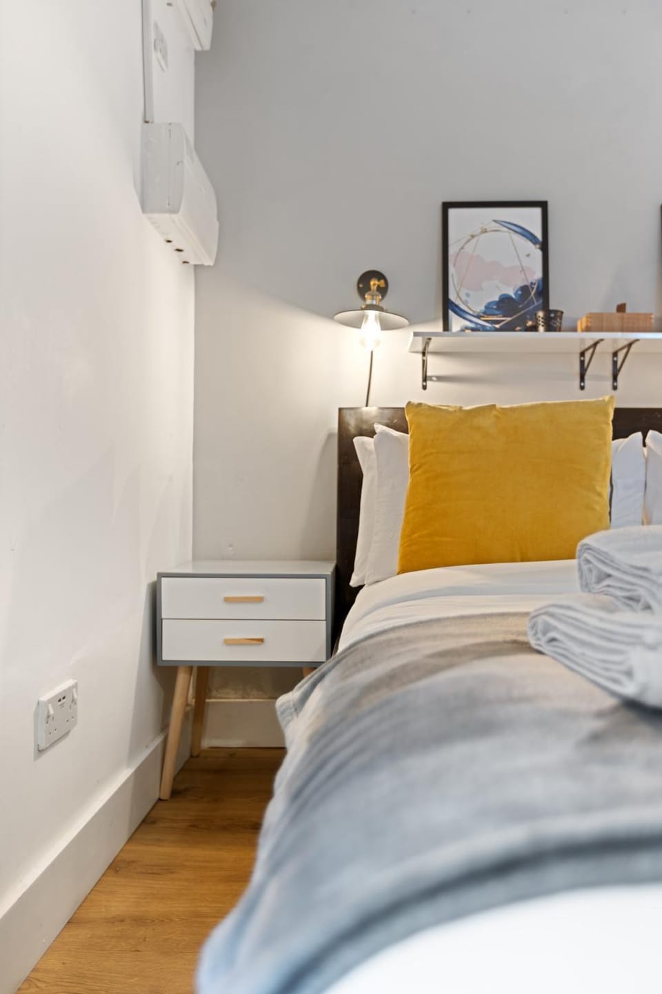 Putney Thames garden flat Apartment in London Borough of Richmond upon Thames