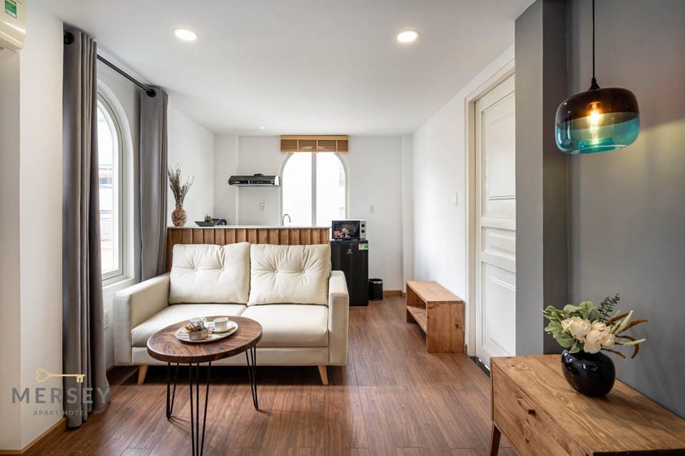 Living room, Photo of the whole room, Seating area