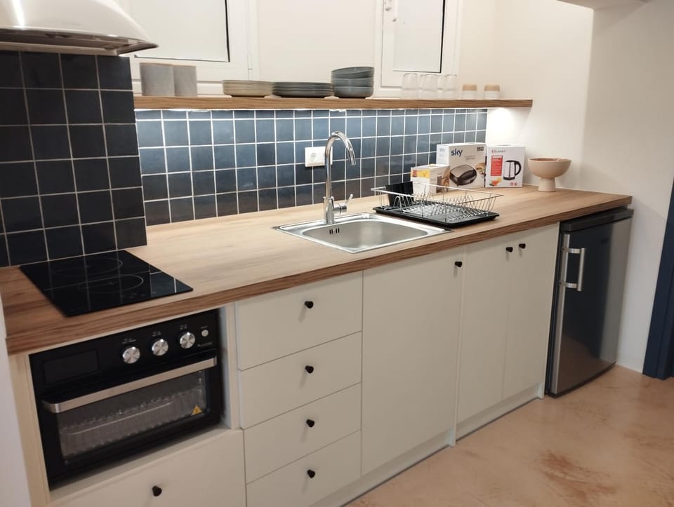 Kitchen or kitchenette, stove