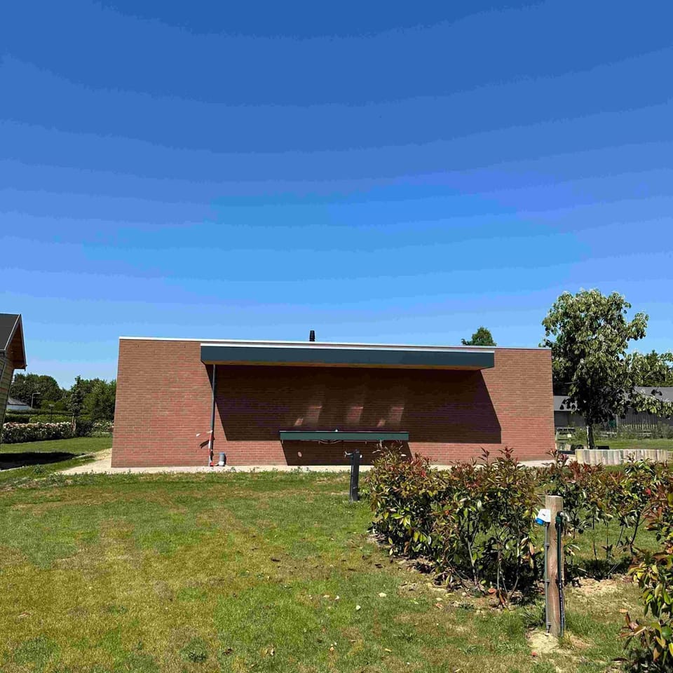 Empty camping spot for your tent, caravan and camper Campground/ 
RV Resort in Roermond