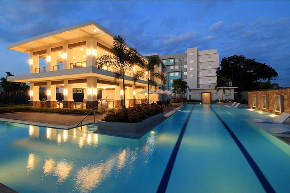 Property building, Swimming pool