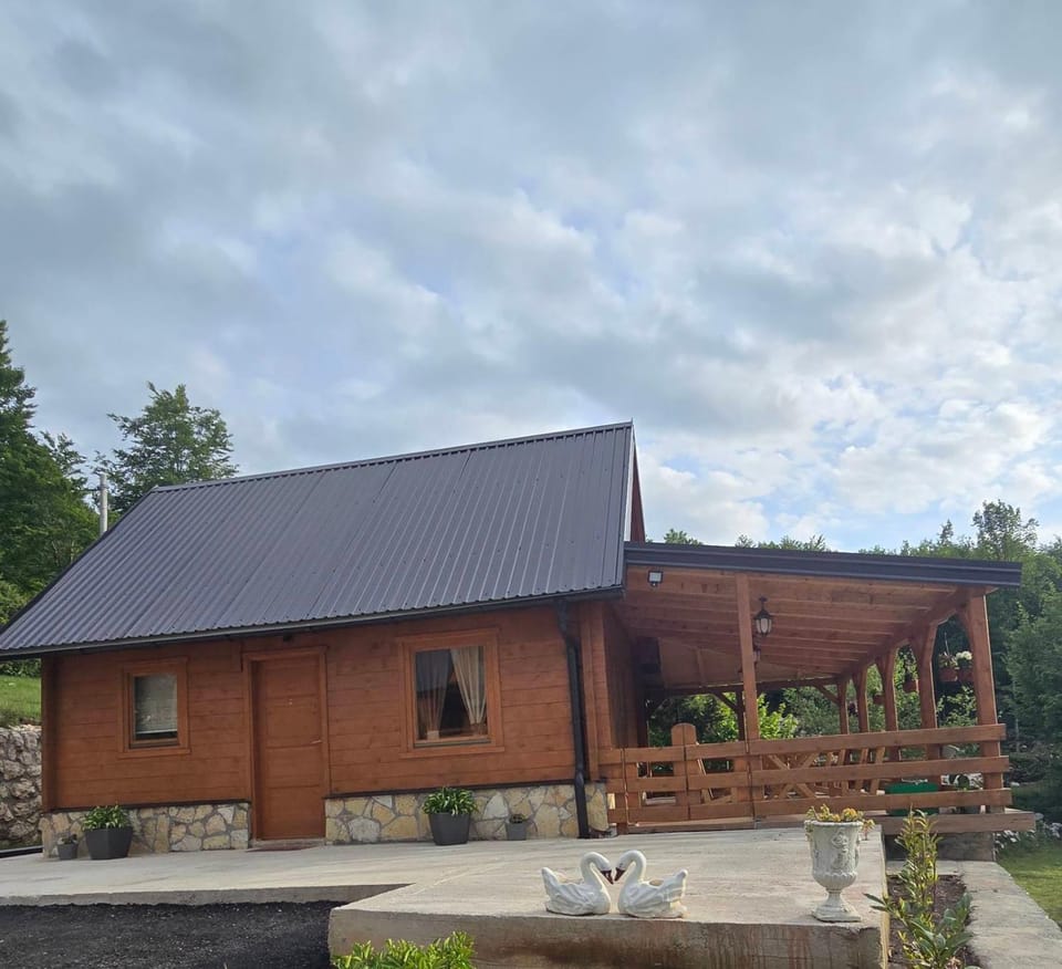 Oasis of Peace Apartment in Montenegro