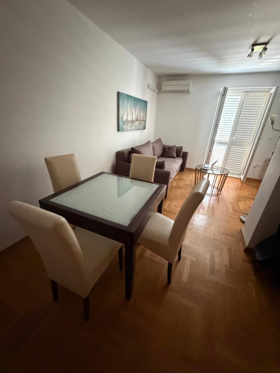 Dining area, air conditioner