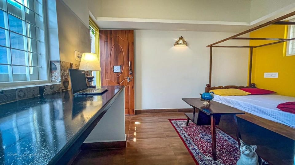 Photo of the whole room, Bedroom