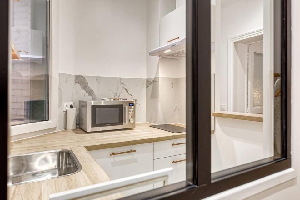 Le Paisible Parisien à 3 minutes du métro Apartment in Vincennes