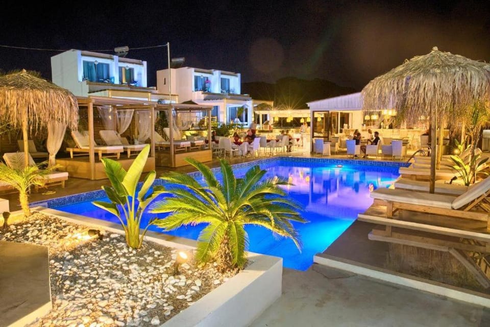 Alia Suites and Spa Hotel in Decentralized Administration of the Aegean