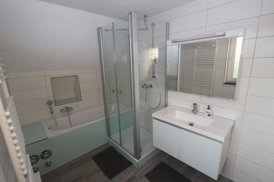 Top Wohnung in ruhiger Lage! Apartment in Lower Saxony, Germany