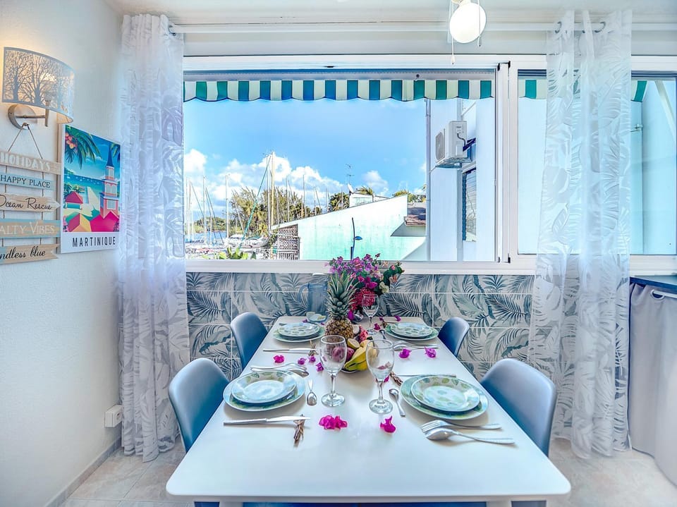 TV and multimedia, Dining area, Garden view, Sea view, flat iron, internet, storage, air conditioner