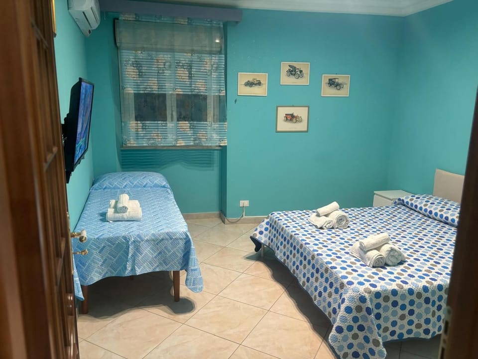 TV and multimedia, Bedroom, towels