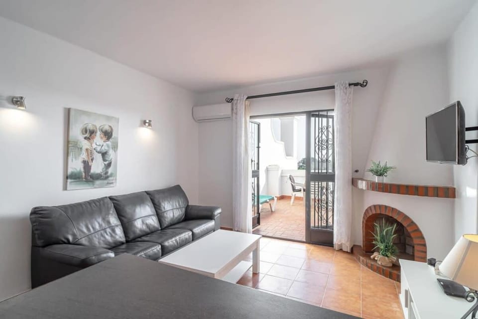19C Las Palmas Oasis de Capistrano Apartment in Nerja