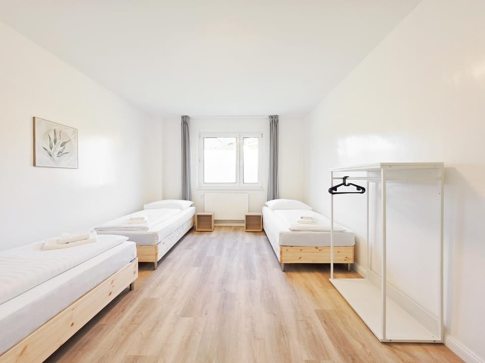 Bed, Photo of the whole room, Bedroom, heating, wardrobe