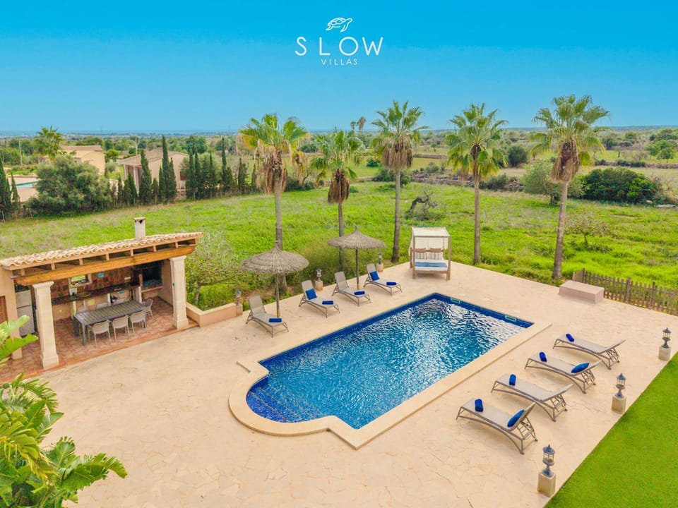 Villa Es Contes by Slow Villas Villa in Migjorn