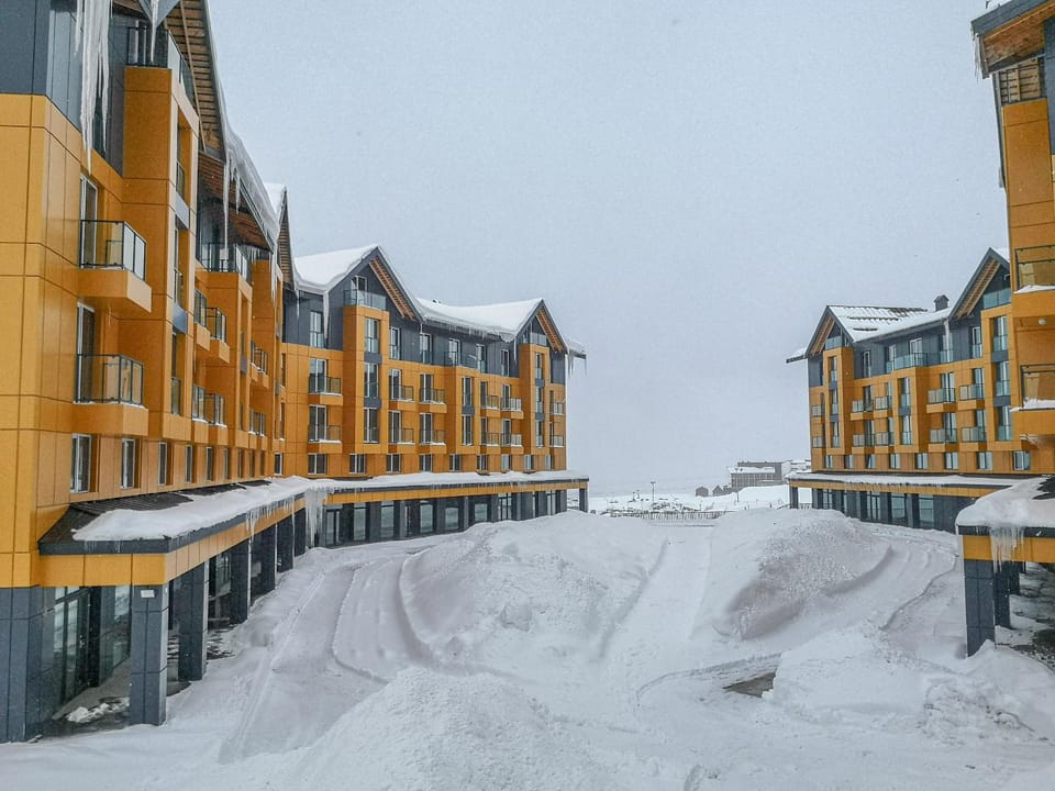 New Gudauri Four Seasons F1 by Gudauri Travel Apartment in Georgia