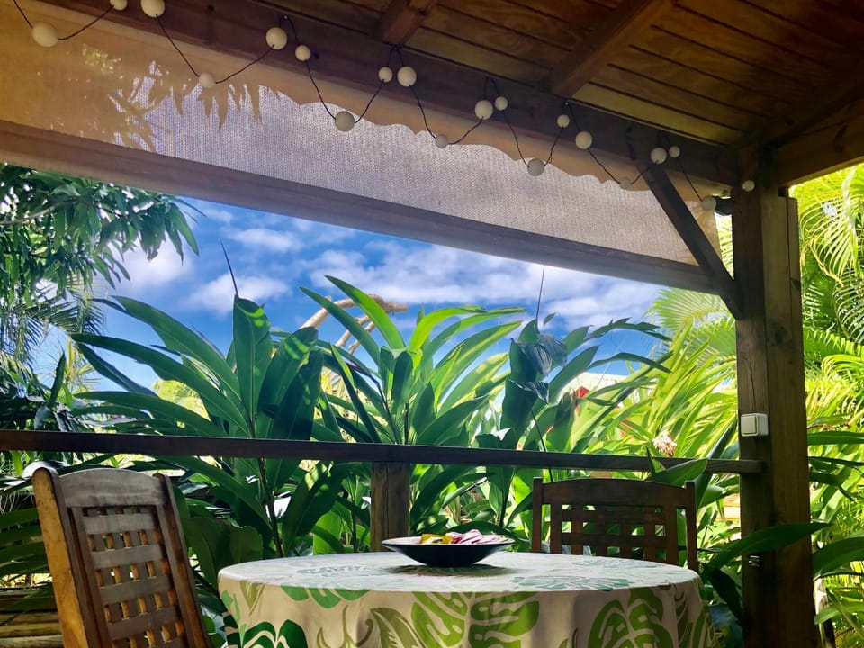 Le Carbet chez Villas Piment Café House in Deshaies