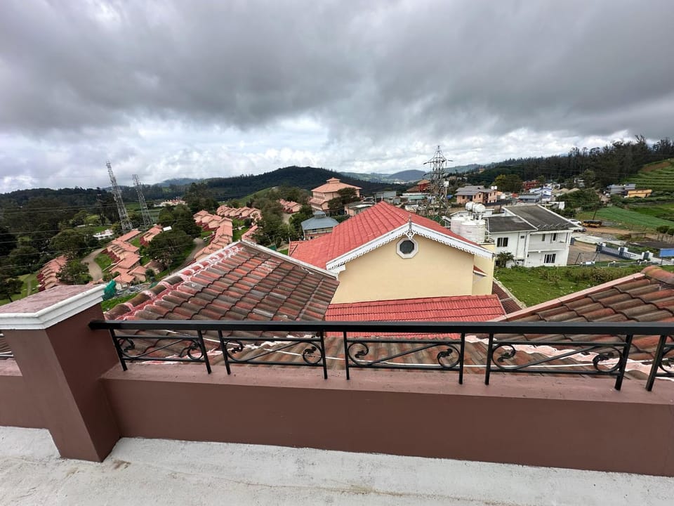 HAILSTONE HOME STAY Villa in Ooty