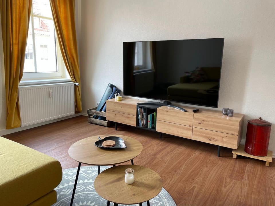 TV and multimedia, Living room
