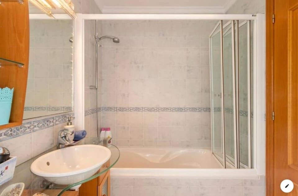 Piso bonito cerca de la playa con piscina, jardín, gimnasio y garaje Apartment in Xàbia