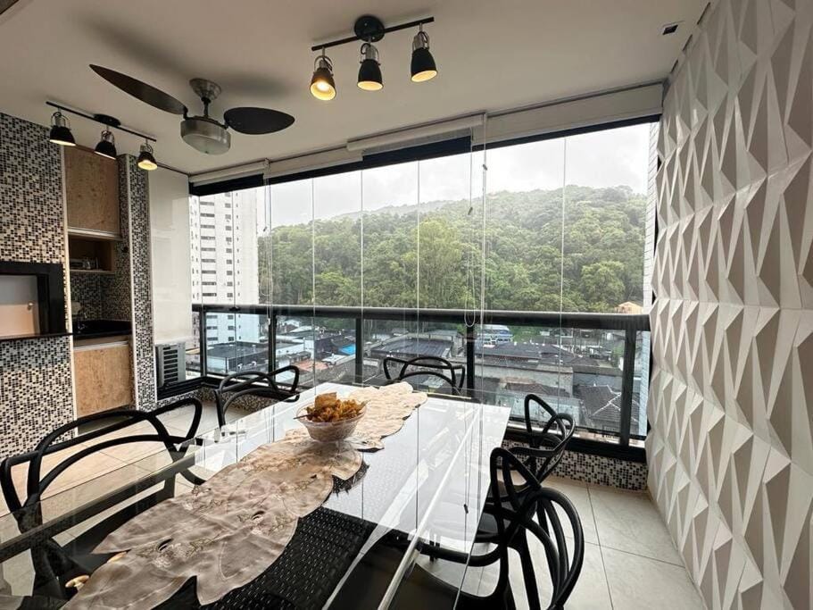 Natural landscape, Balcony/Terrace, Dining area