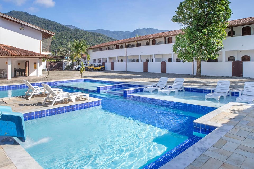 Day, Pool view, Swimming pool, sunbed