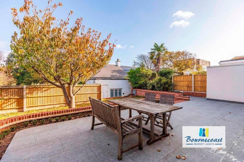 Patio, Balcony/Terrace