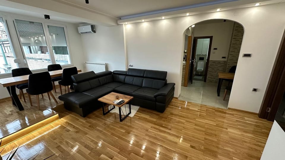 Green apartment arena-usce Apartment in Belgrade