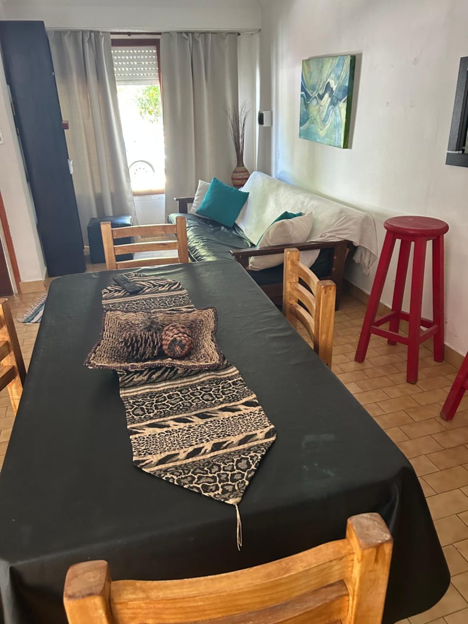 Living room, Dining area