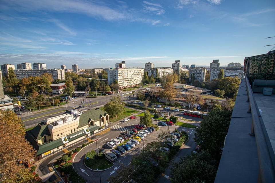 View (from property/room), City view, City view, Street view, Street view, Quiet street view