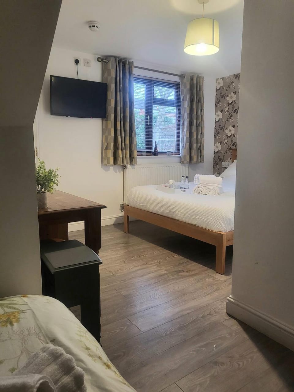The mill wheel Hotel in South Derbyshire District