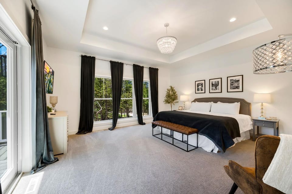 5BR Luxury Ephraim Hot Tub Walk to Waterfront House in Ephraim